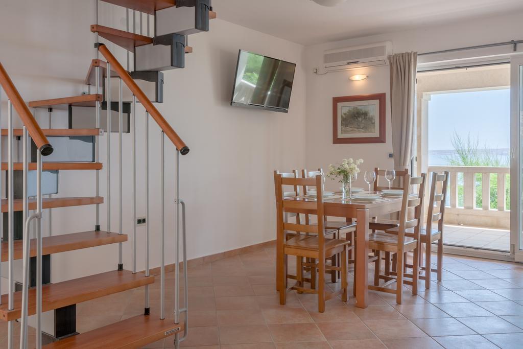 Seaside Apartment Baric Draga Ngoại thất bức ảnh