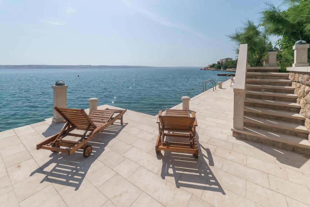 Seaside Apartment Baric Draga Ngoại thất bức ảnh